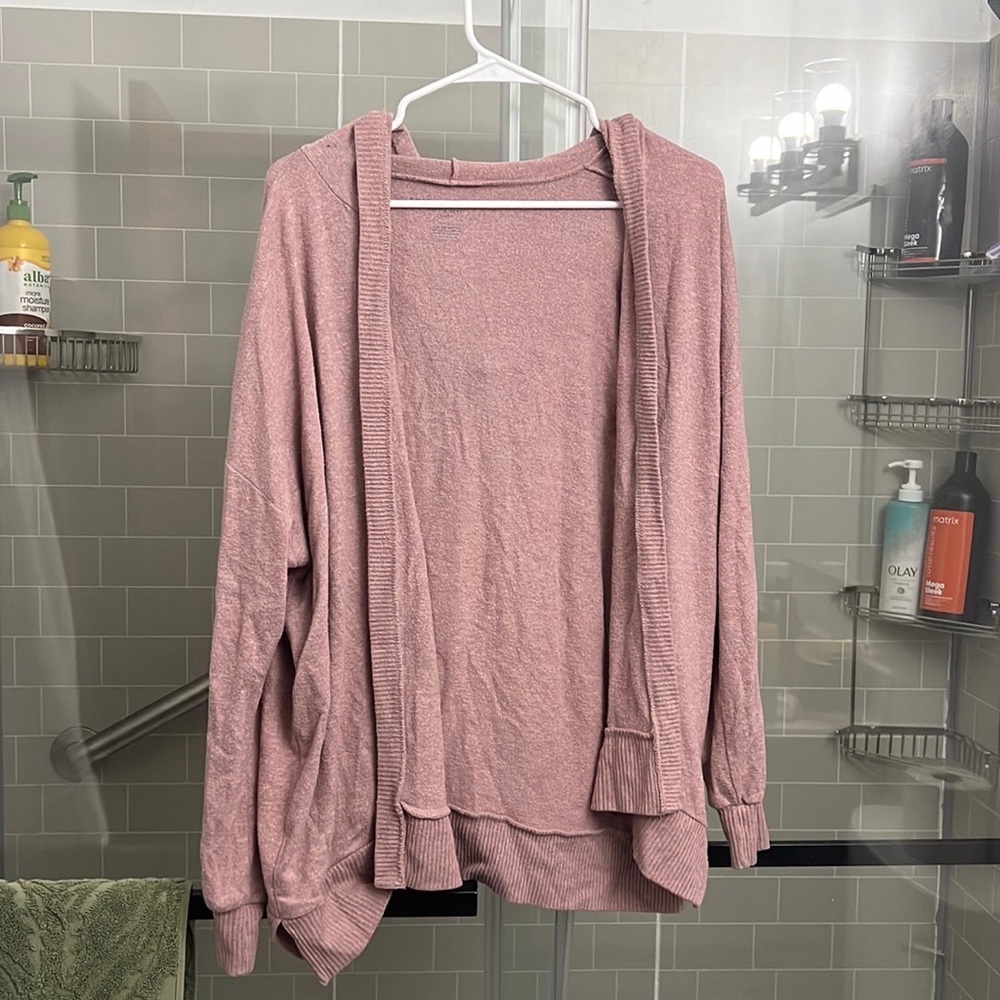 very soft, plush mauve American Eagle cardigan, size small and fits Medium & XS